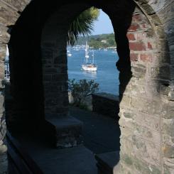 Salcombe - River through Arches